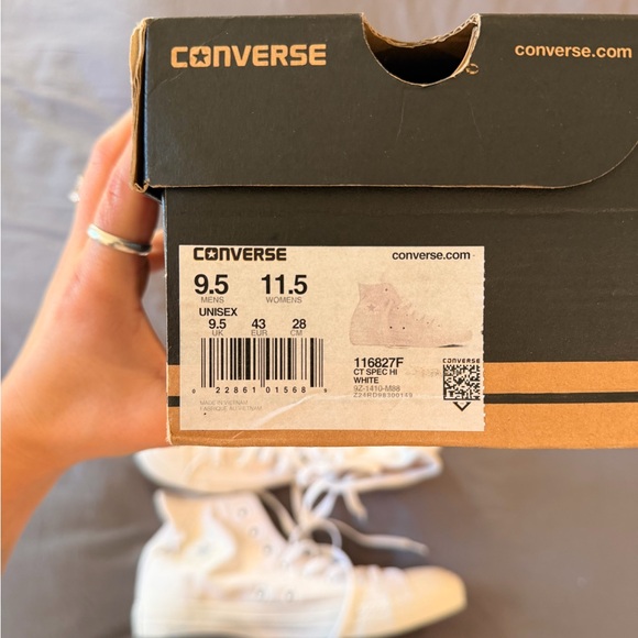 Converse White Unisex High-Tops - Picture 3 of 3